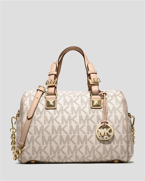 michael kors grayson signature satchel.